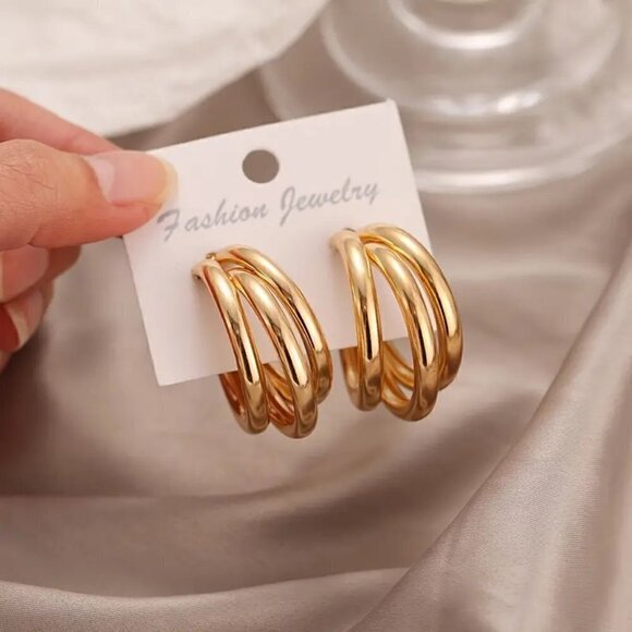 New 14K Gold Triple Round Hoop Earrings - Picture 11 of 16